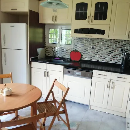 Rada Apartment *